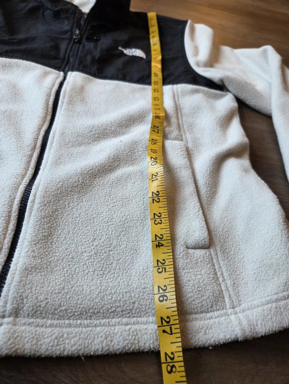 The North Face Mens Denali Black and White Fleece Jacket size Large